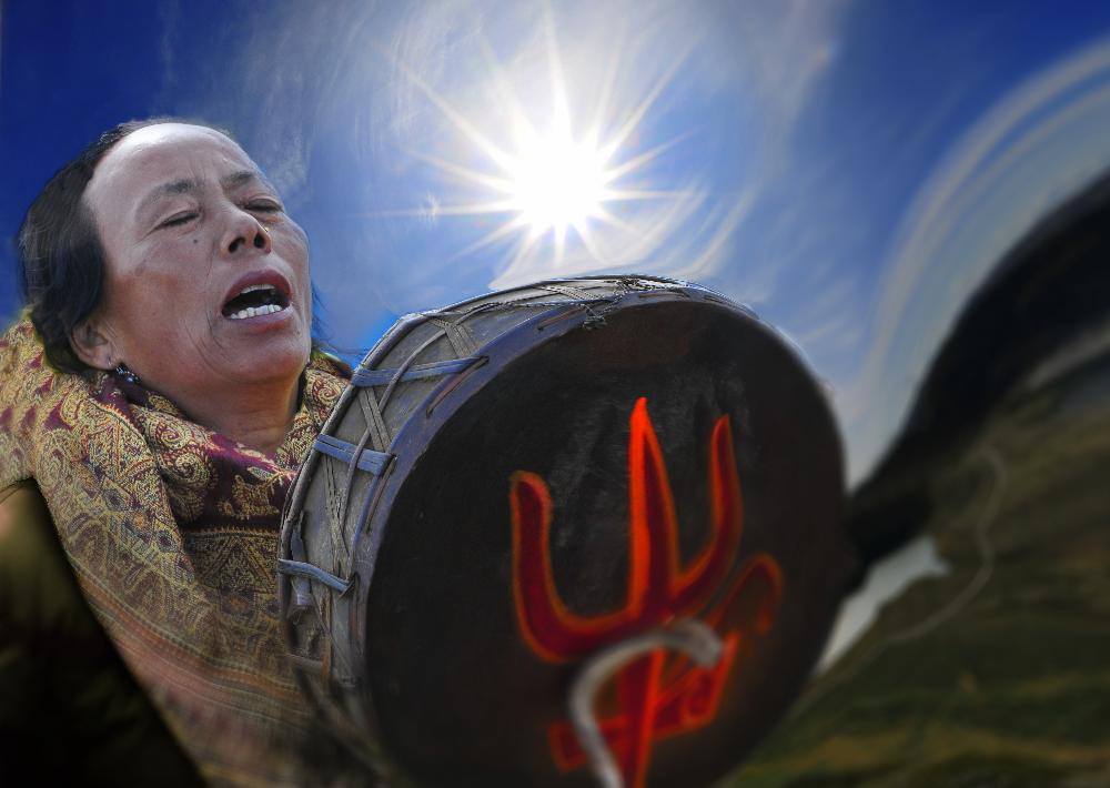 Звуки бубна на куполе мира