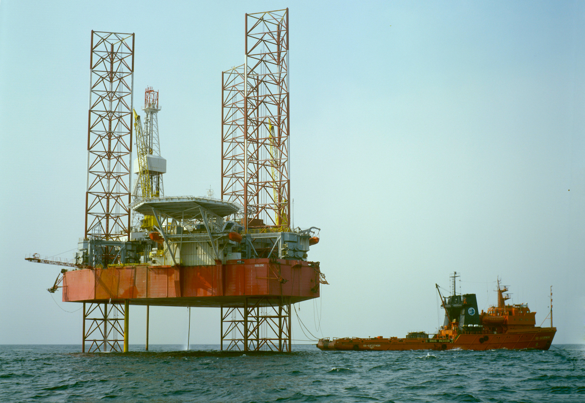 В объёмах нефтедобычи все большую долю занимает Арктика – необходимо привлекать инвестиции в развитие её инфраструктуры В объёмах нефтедобычи все большую долю занимает Арктика – необходимо привлекать инвестиции в развитие её инфраструктуры