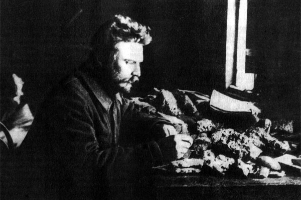 28 апреля 1904 года –  Владимир Александрович Русанов предложил проект Гидрографической экспедиции Северного Ледовитого океана