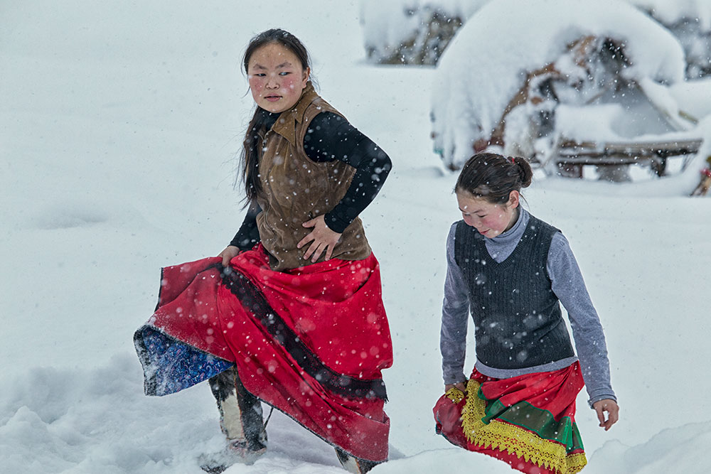 Ненецкие девочки, фото Сергея Карпухина