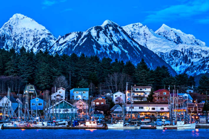 Город Ситка, 10 тыс. чел., ныне туристический центр Аляски