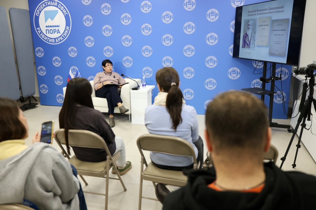 15 октября лекция008.JPG