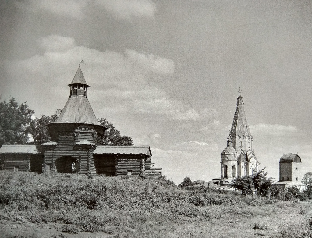 Башня Николо-Корельского монастыря в Коломенском, 1932 год.