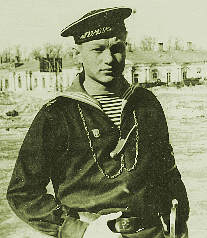 Курсант 1956 апрель.jpg Курсант 1956 апрель.jpg