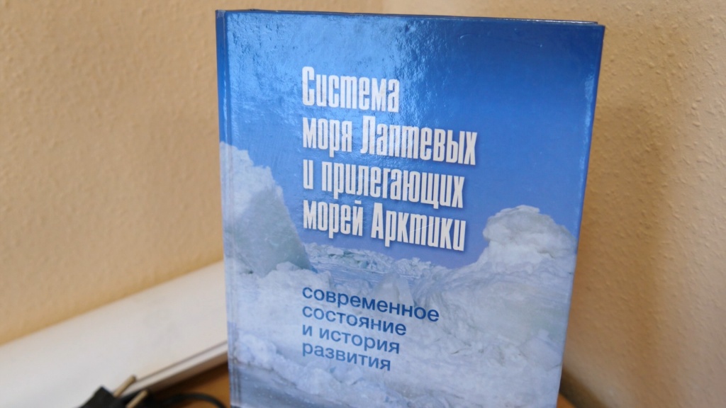 книга.jpg книга.jpg