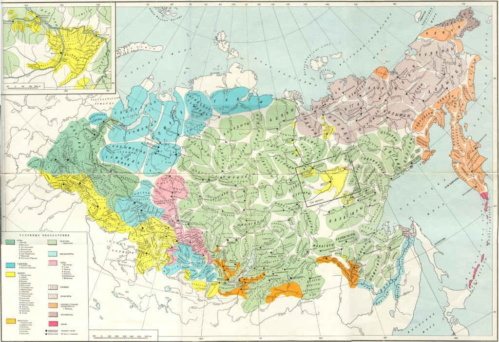 Расселение народов в XVII веке; расселение якутов близ реки Лены показано жёлтым цветом