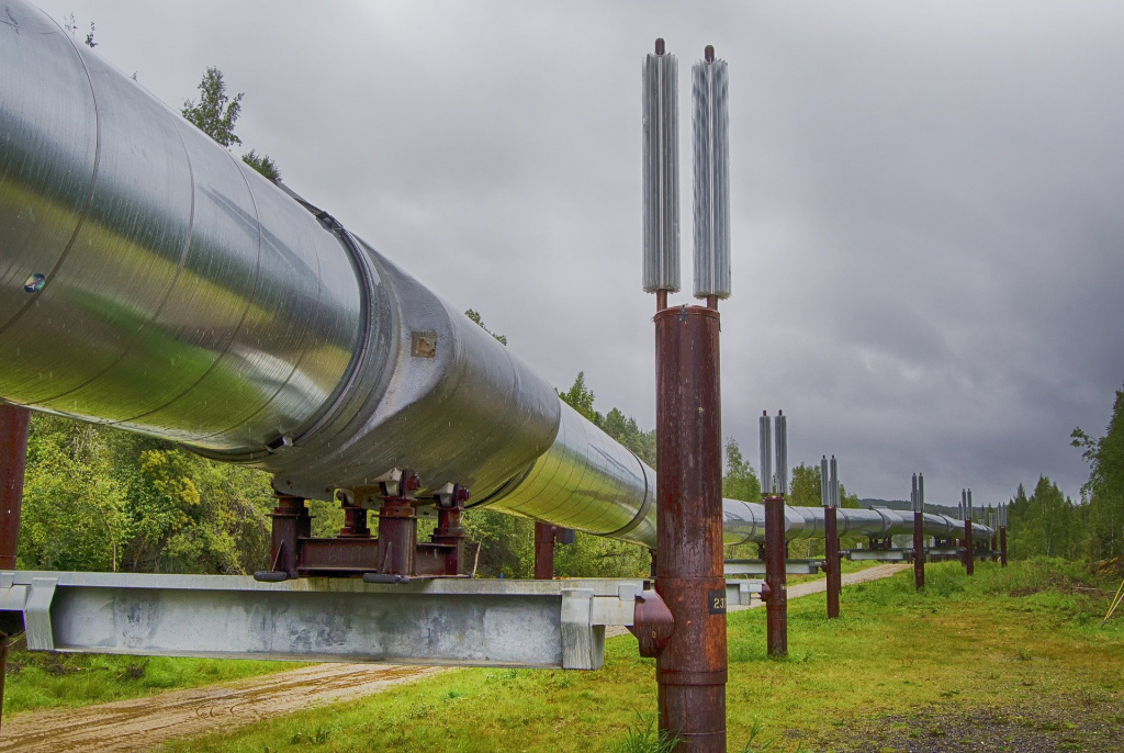 pipeline-4691574_1920.jpg