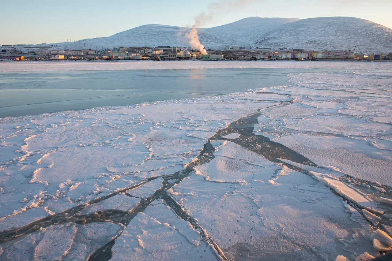 Город Певек накануне полярной ночи